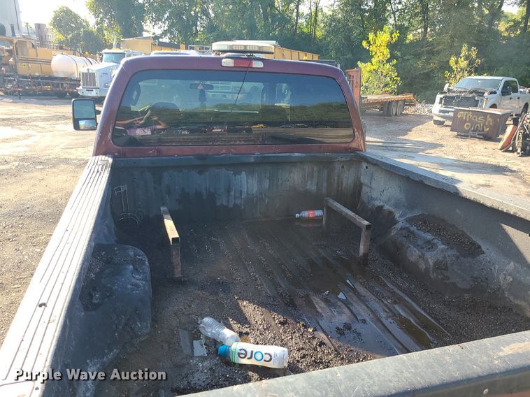 image for item MJ9426 2010 Ford F250 Super Duty XLT  Crew Cab pickup truck