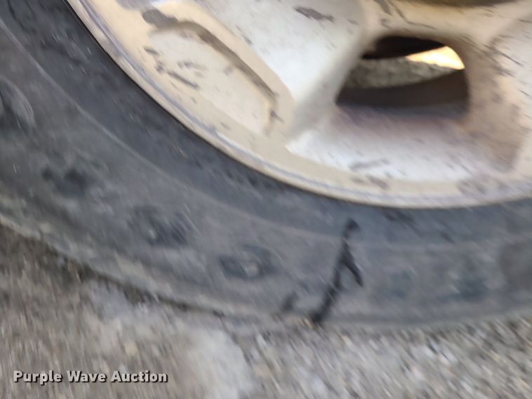 image for item MJ9426 2010 Ford F250 Super Duty XLT  Crew Cab pickup truck