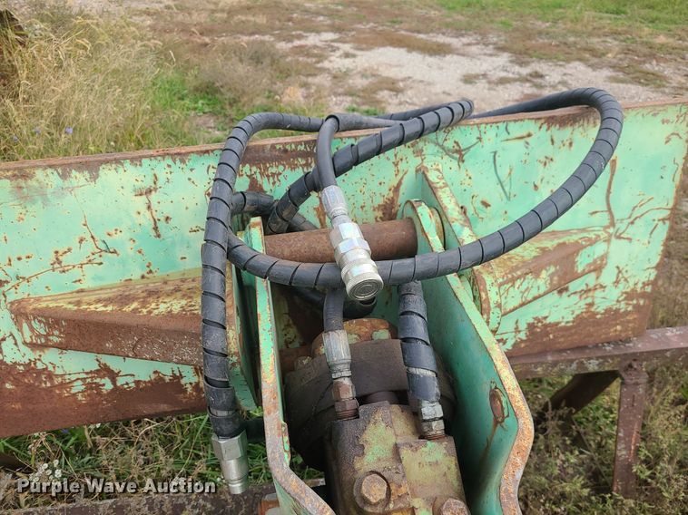 image for item MJ9447 Skid steer breaker