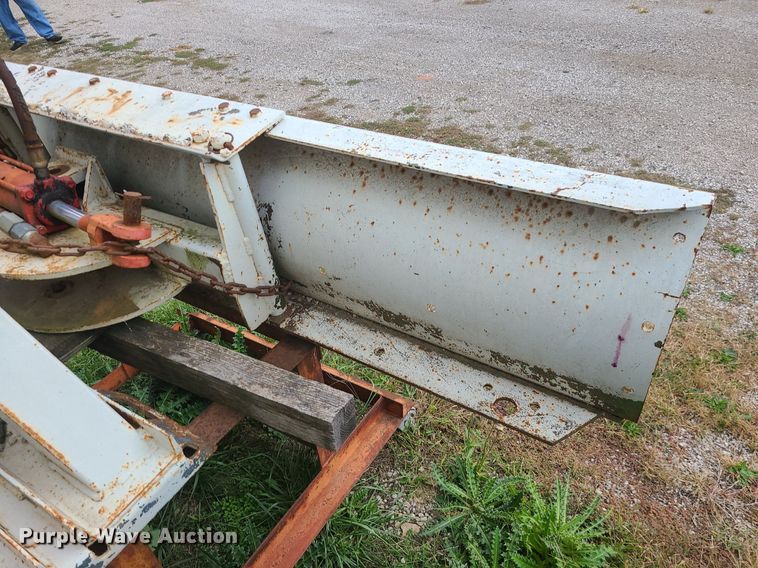 image for item MJ9449 Skid steer snow plow