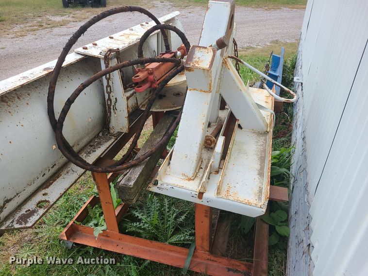 image for item MJ9449 Skid steer snow plow