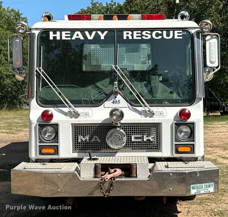 image for item ML9108 1985 Mack MC686FC  rescue vehicle