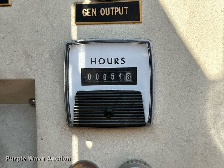 image for item ML9108 1985 Mack MC686FC  rescue vehicle