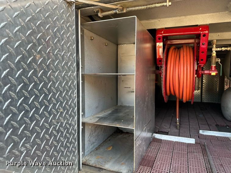 image for item ML9108 1985 Mack MC686FC  rescue vehicle