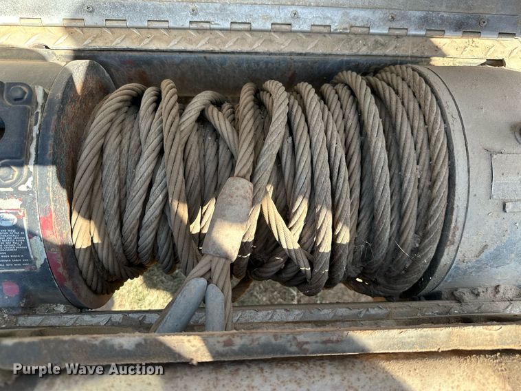 image for item ML9108 1985 Mack MC686FC  rescue vehicle