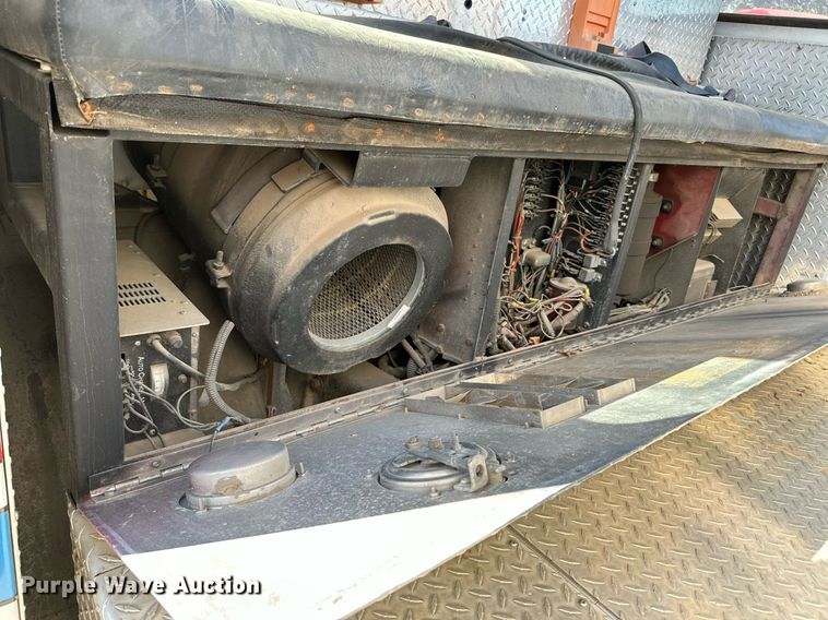 image for item ML9108 1985 Mack MC686FC  rescue vehicle