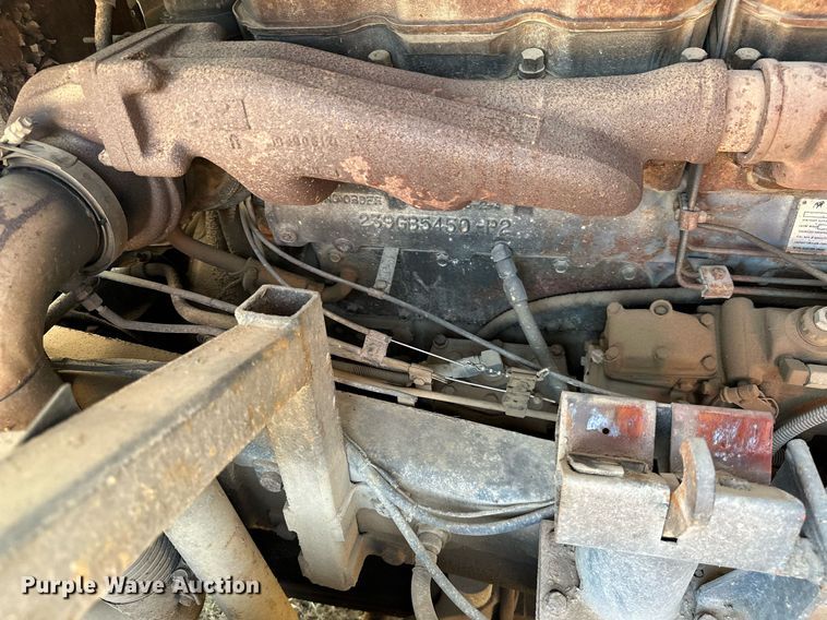 image for item ML9108 1985 Mack MC686FC  rescue vehicle