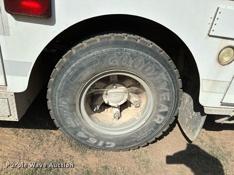 image for item ML9108 1985 Mack MC686FC  rescue vehicle