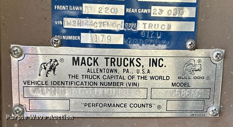 image for item ML9108 1985 Mack MC686FC  rescue vehicle