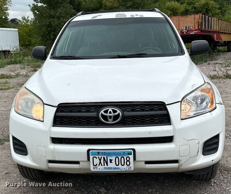 image for item MQ9401 2012 Toyota RAV4  SUV