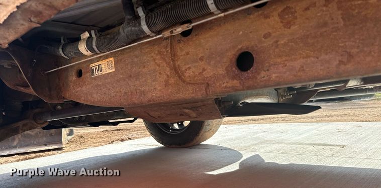 image for item MQ9437 2015 Chevrolet Silverado 2500  Crew Cab pickup truck