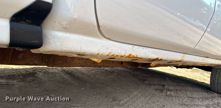 image for item MQ9438 2016 Chevrolet Silverado 1500  Double Cab pickup truck