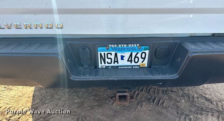 image for item MQ9438 2016 Chevrolet Silverado 1500  Double Cab pickup truck