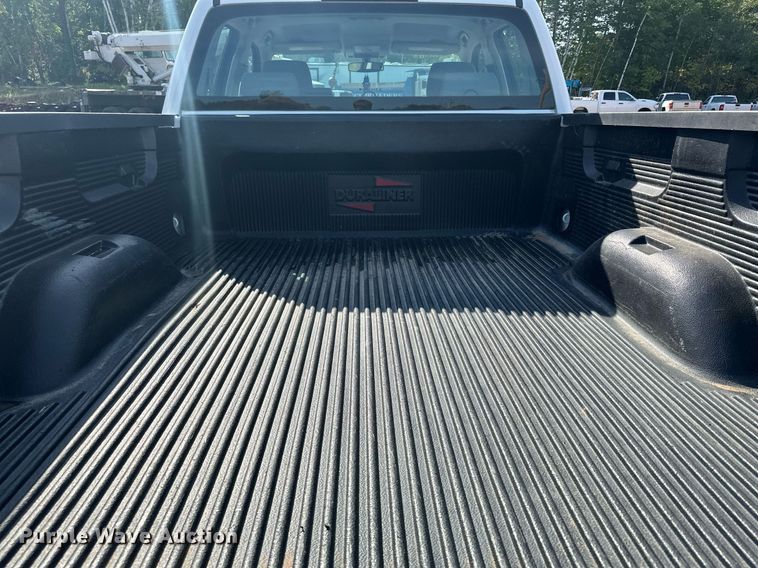 image for item MQ9438 2016 Chevrolet Silverado 1500  Double Cab pickup truck