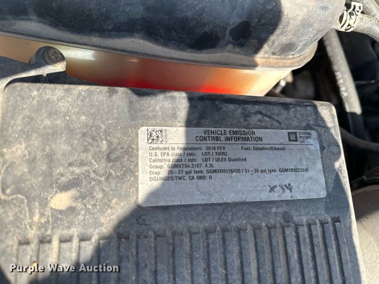 image for item MQ9438 2016 Chevrolet Silverado 1500  Double Cab pickup truck