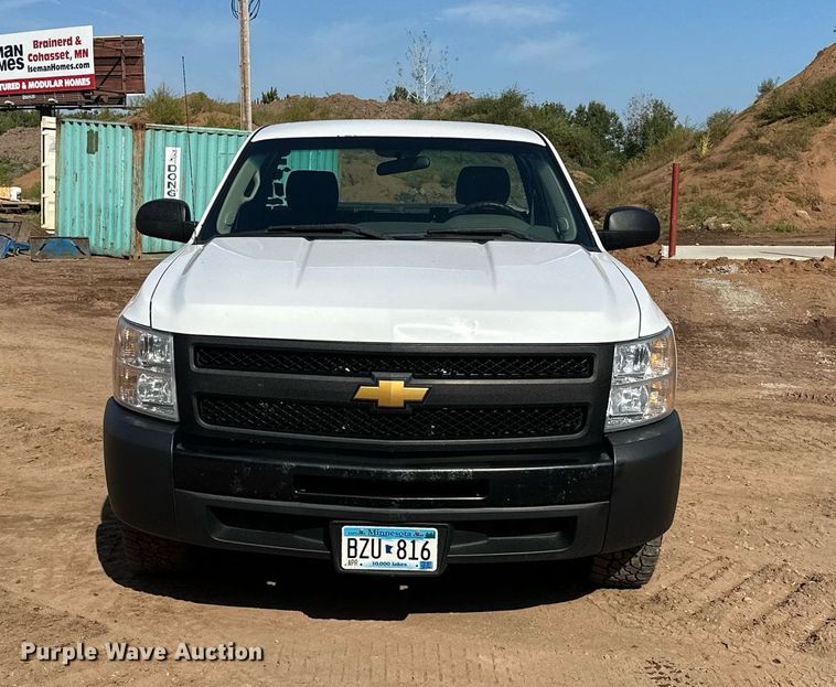 image for item MQ9439 2012 Chevrolet Silverado 1500  pickup truck