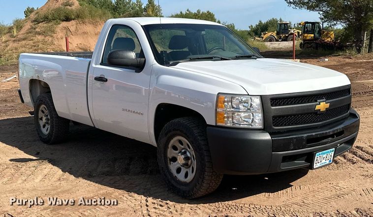 image for item MQ9439 2012 Chevrolet Silverado 1500  pickup truck