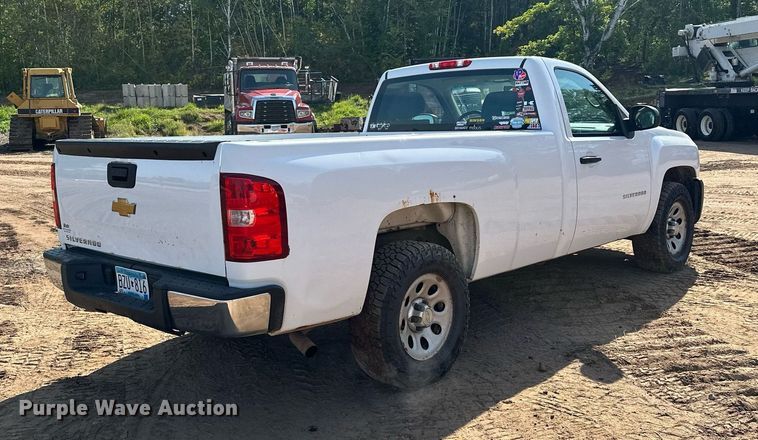 image for item MQ9439 2012 Chevrolet Silverado 1500  pickup truck