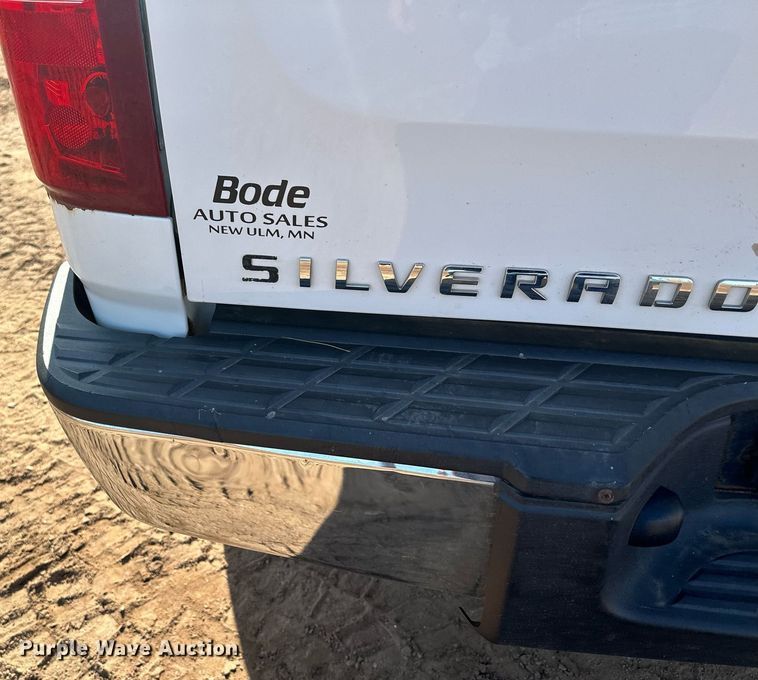 image for item MQ9439 2012 Chevrolet Silverado 1500  pickup truck