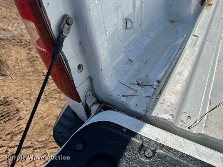 image for item MQ9439 2012 Chevrolet Silverado 1500  pickup truck