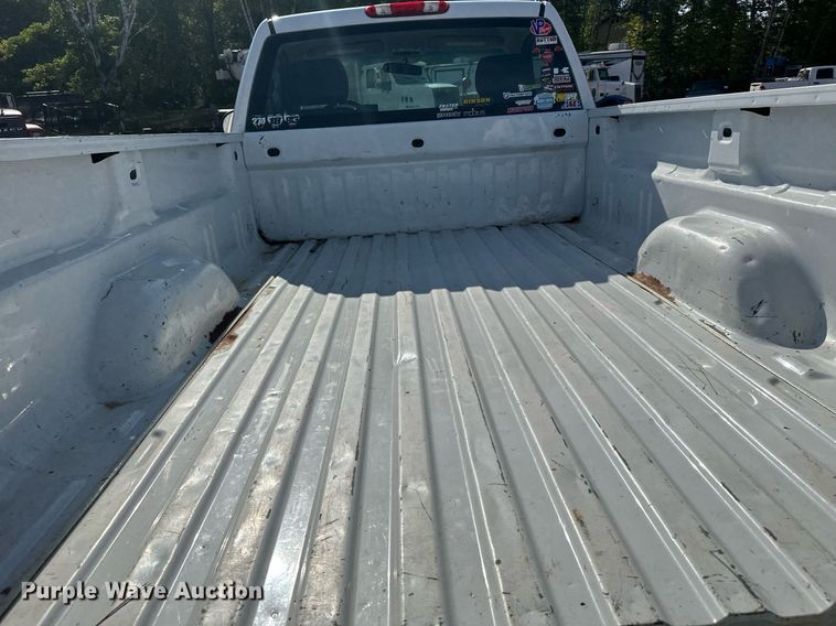 image for item MQ9439 2012 Chevrolet Silverado 1500  pickup truck