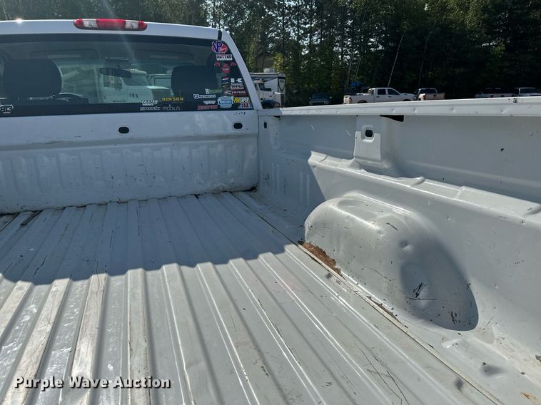 image for item MQ9439 2012 Chevrolet Silverado 1500  pickup truck