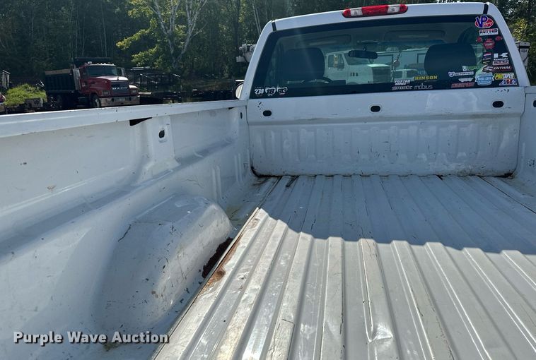 image for item MQ9439 2012 Chevrolet Silverado 1500  pickup truck