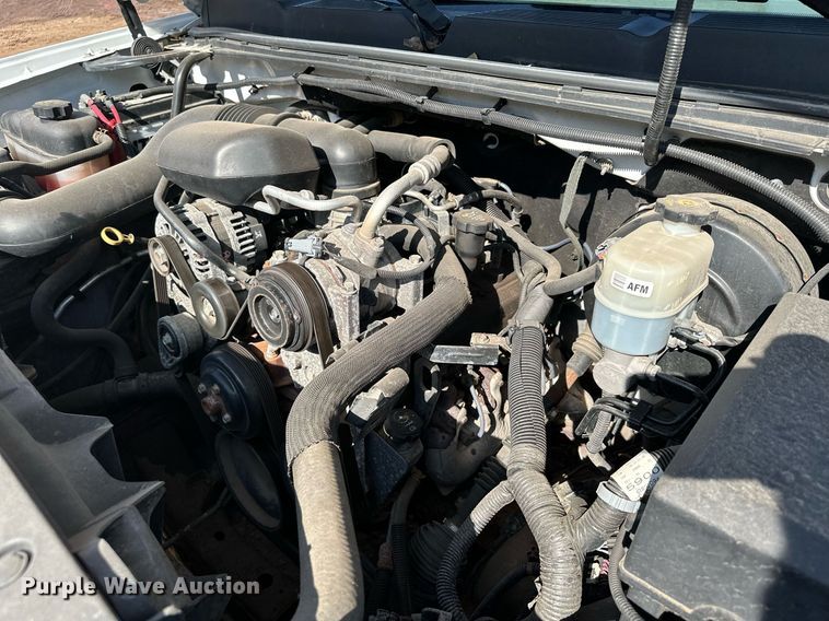 image for item MQ9439 2012 Chevrolet Silverado 1500  pickup truck