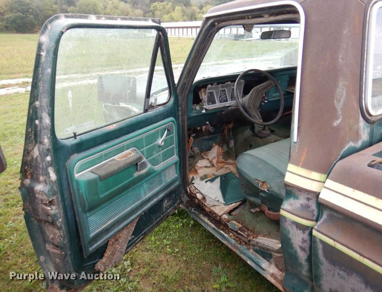 image for item MQ9470 1978 Ford F150 Ranger  pickup truck