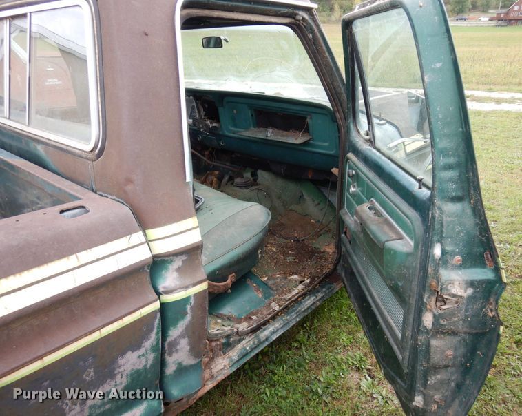 image for item MQ9470 1978 Ford F150 Ranger  pickup truck