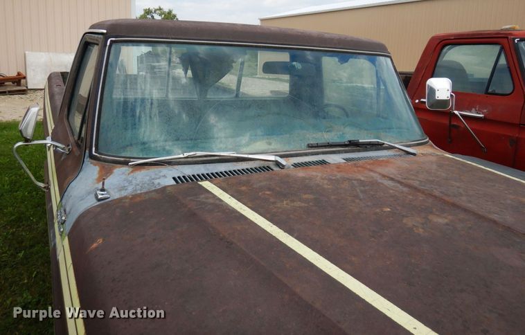 image for item MQ9470 1978 Ford F150 Ranger  pickup truck