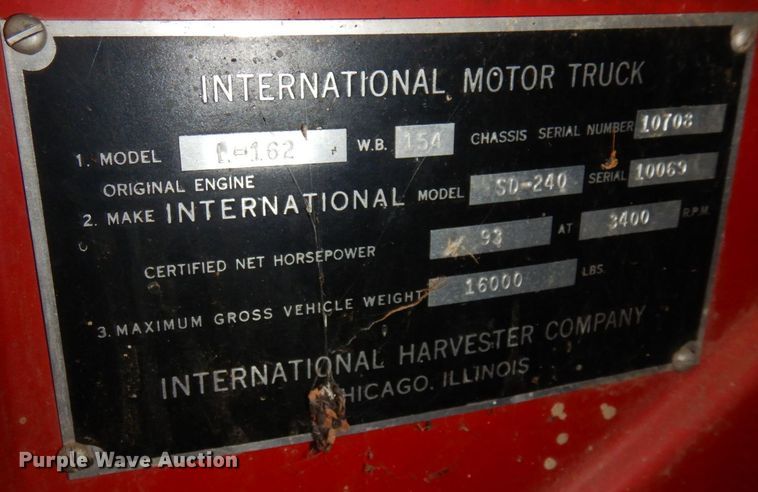 image for item MQ9471 1950 International L-162  pickup truck cab and chassis