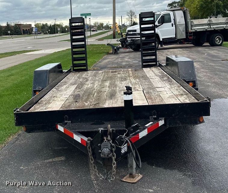 image for item MQ9476 2006 Felling  equipment trailer