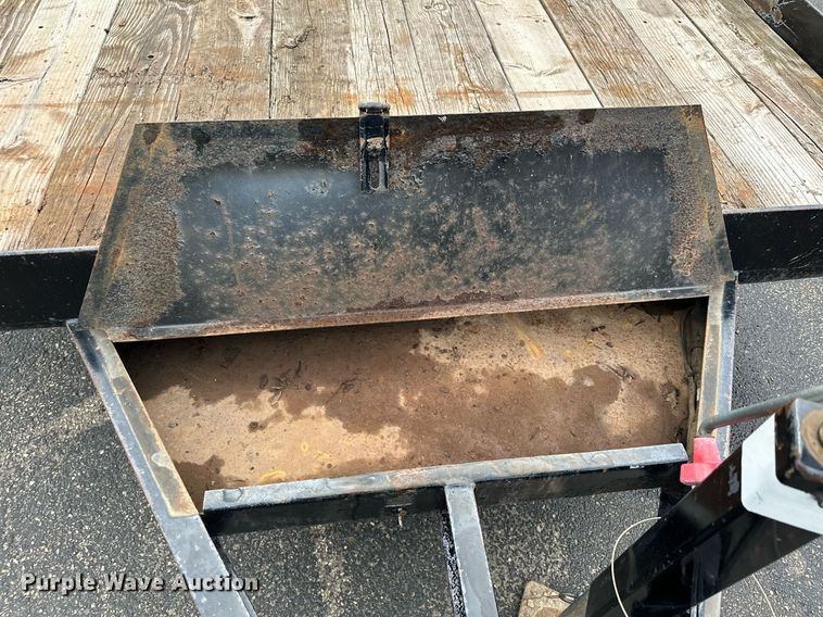 image for item MQ9476 2006 Felling  equipment trailer