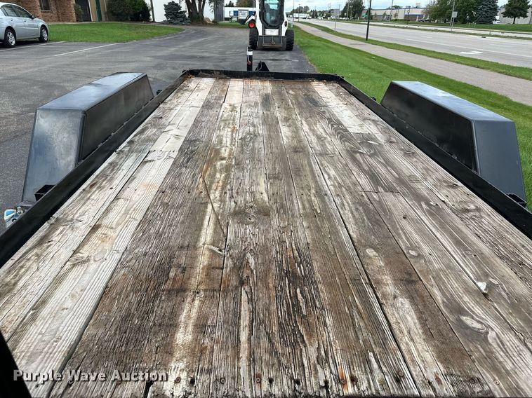 image for item MQ9476 2006 Felling  equipment trailer