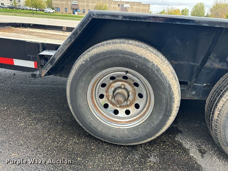 image for item MQ9476 2006 Felling  equipment trailer