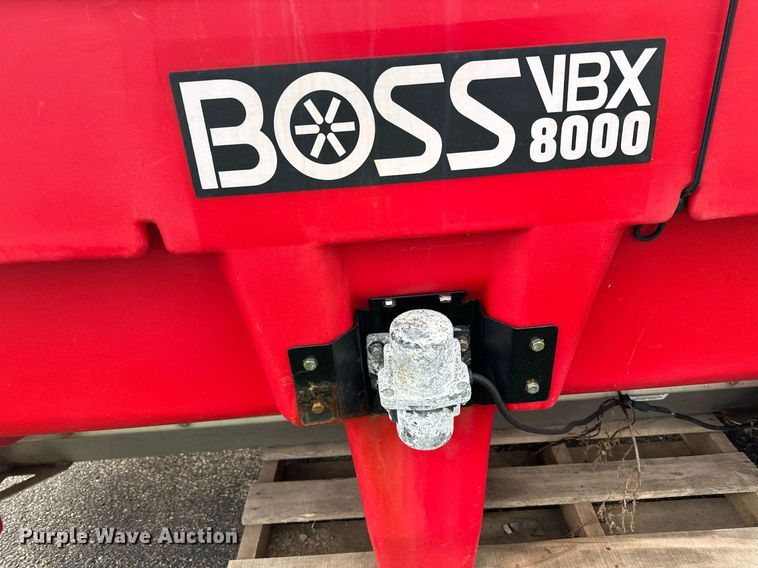 image for item MQ9480 Boss VBX8000  spreader