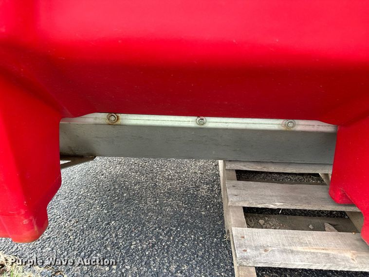 image for item MQ9480 Boss VBX8000  spreader