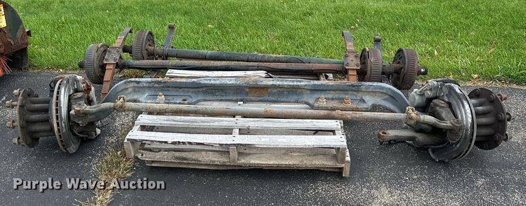 image for item MQ9481 (3) axles