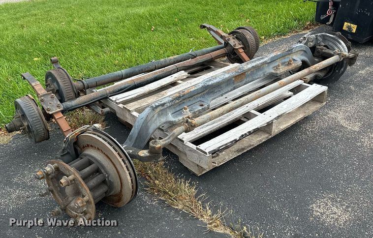 image for item MQ9481 (3) axles