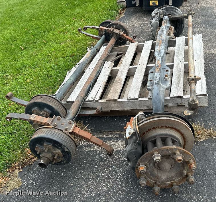 image for item MQ9481 (3) axles
