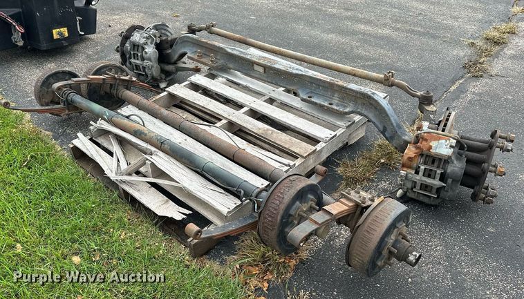 image for item MQ9481 (3) axles