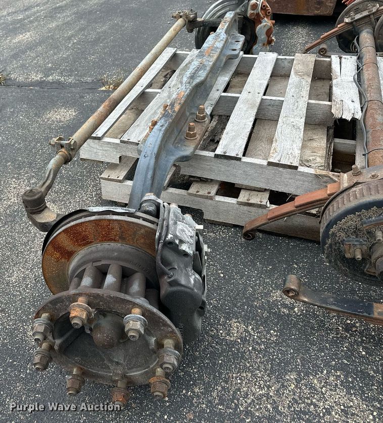 image for item MQ9481 (3) axles