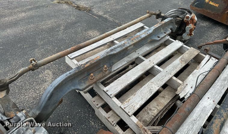 image for item MQ9481 (3) axles