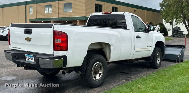 image for item MQ9483 2009 Chevrolet Silverado 2500HD  pickup truck