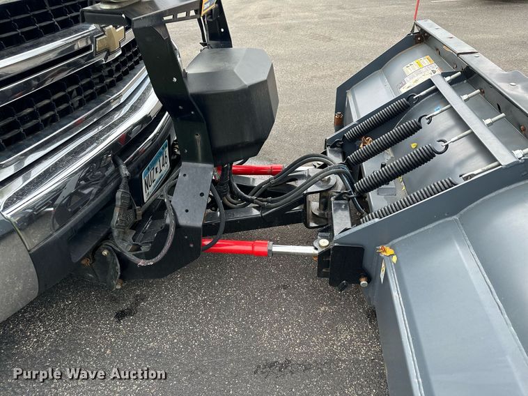 image for item MQ9483 2009 Chevrolet Silverado 2500HD  pickup truck