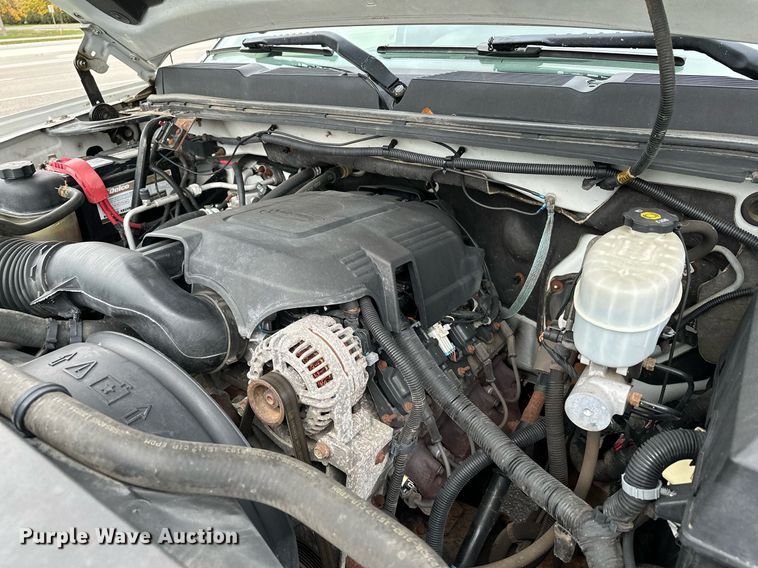 image for item MQ9483 2009 Chevrolet Silverado 2500HD  pickup truck