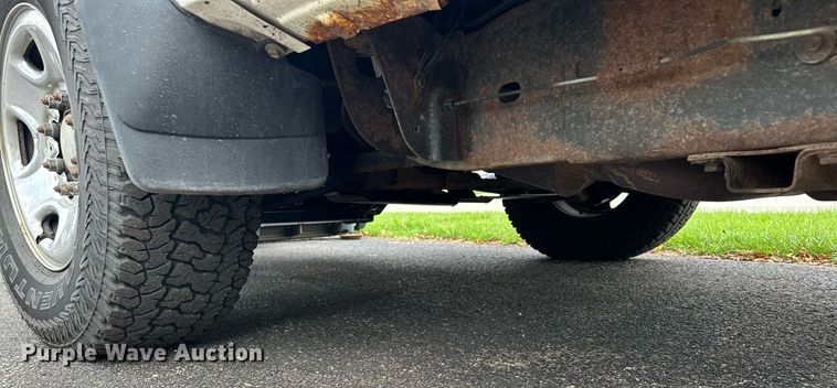 image for item MQ9483 2009 Chevrolet Silverado 2500HD  pickup truck