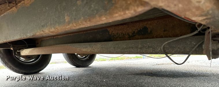 image for item MQ9484 2014 Wells Cargo  enclosed cargo trailer