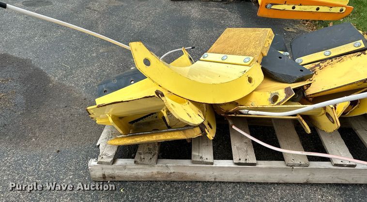 image for item MQ9485 (10) Snow Wolf snow plow wings